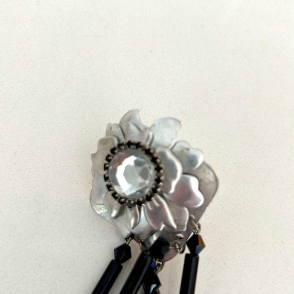 Vintage 70s Clip Earrings floral and feathers native-american inspired - Picture 5 of 8